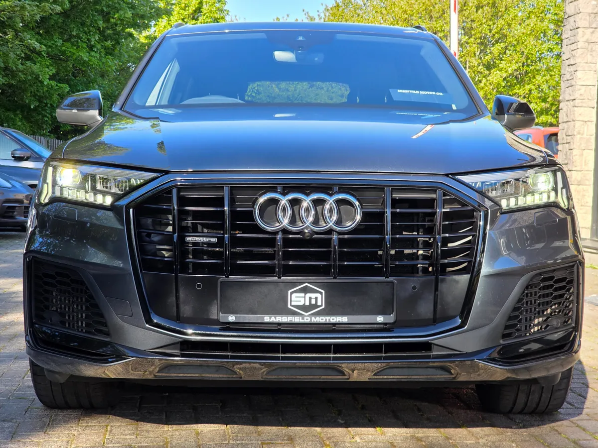 2021 AUDI Q7 3.0 TFSI E QUATTRO BLACK EDITION. - Image 4