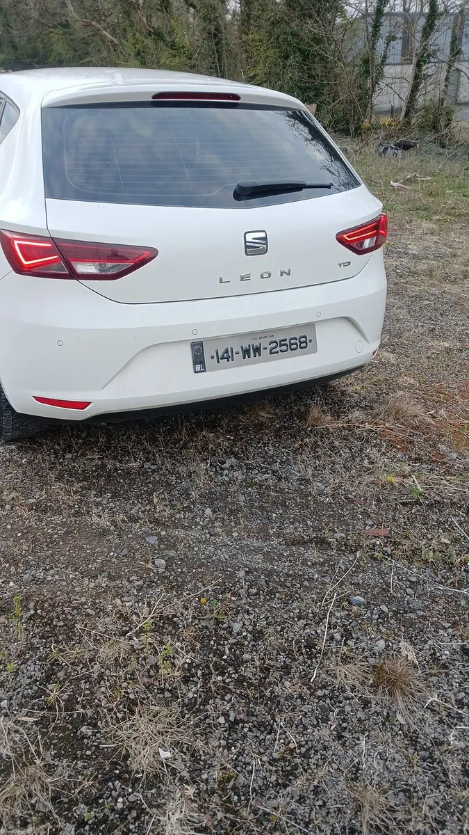 2014 seat leon 1.6 tdi manual nct until September - Image 3