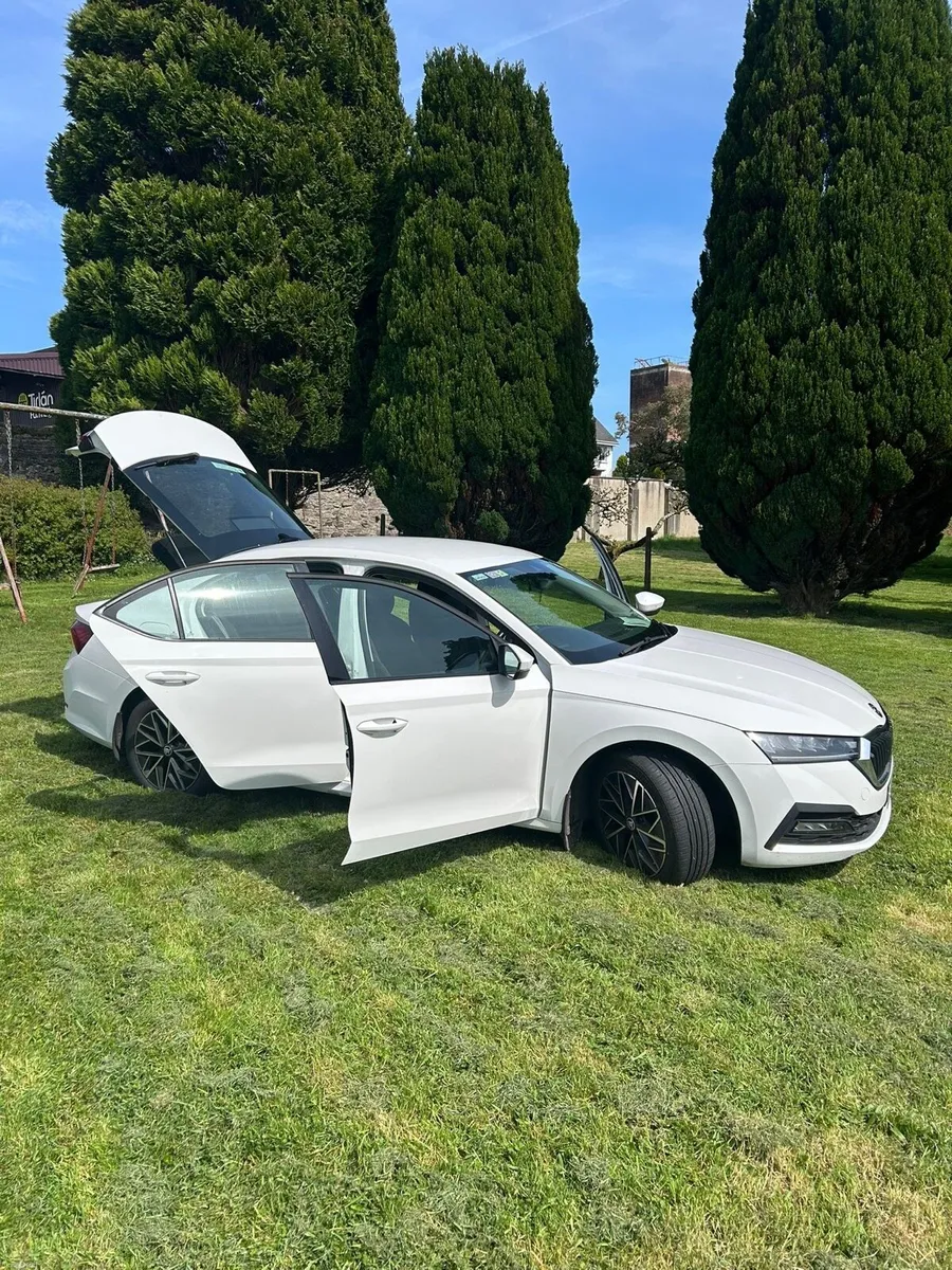 Skoda Octavia 2021 - Image 2