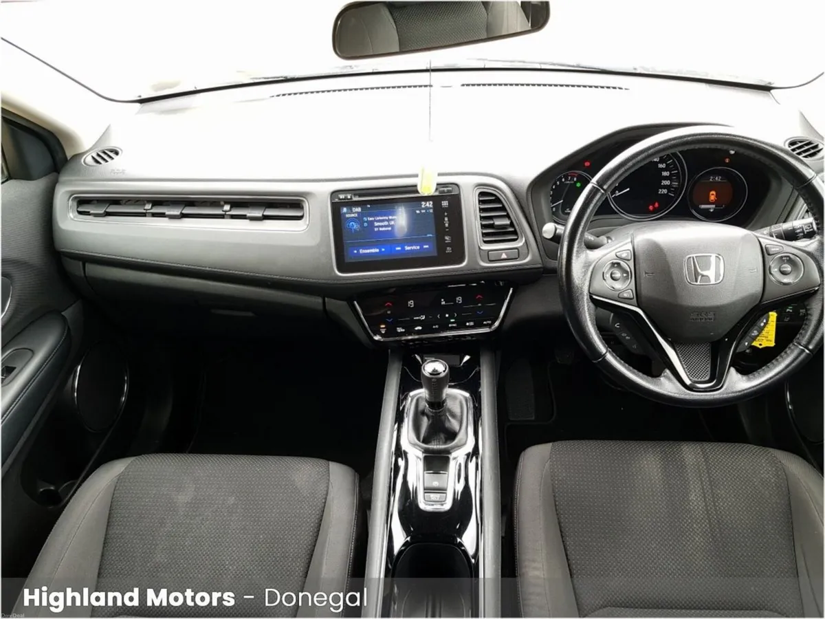 Honda HR-V 1.5 i-VTEC ES ** TAKE €1,000 OFF ADVERT - Image 4