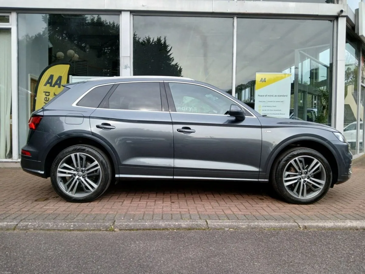 Audi Q5 2.0TDI S-Line Quattro 190Bhp, Daytona grey - Image 3