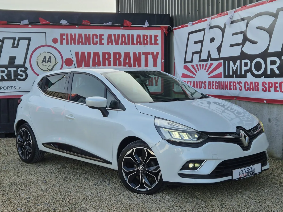 Renault Clio Auto LOW KM - Image 2