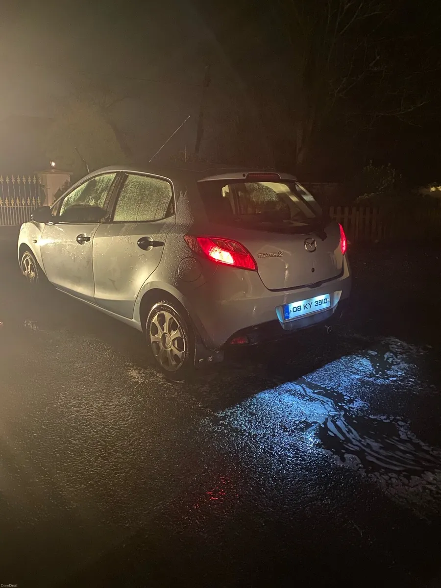 Mazda 2 - Image 4