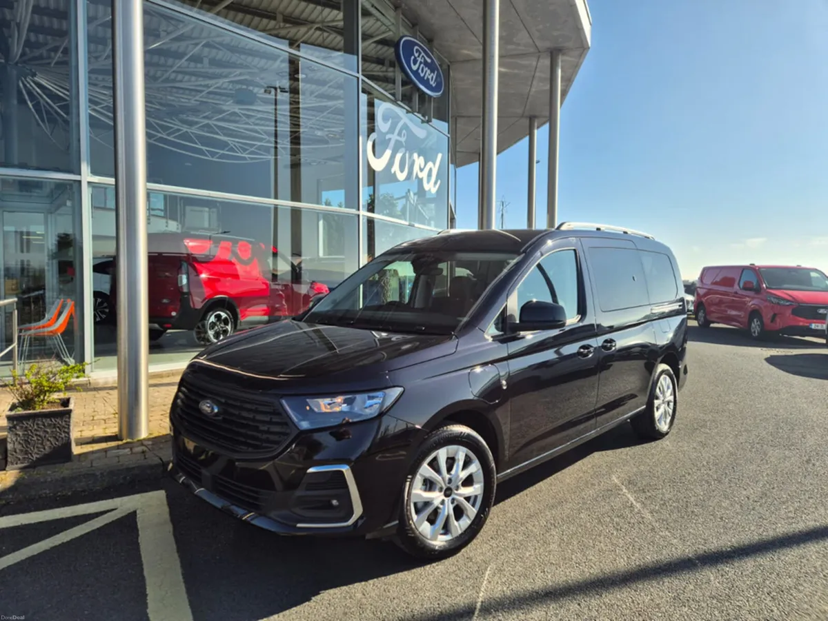 Ford Tourneo Connect LIMITED GRAND TOURNEO 1.5L PH - Image 1