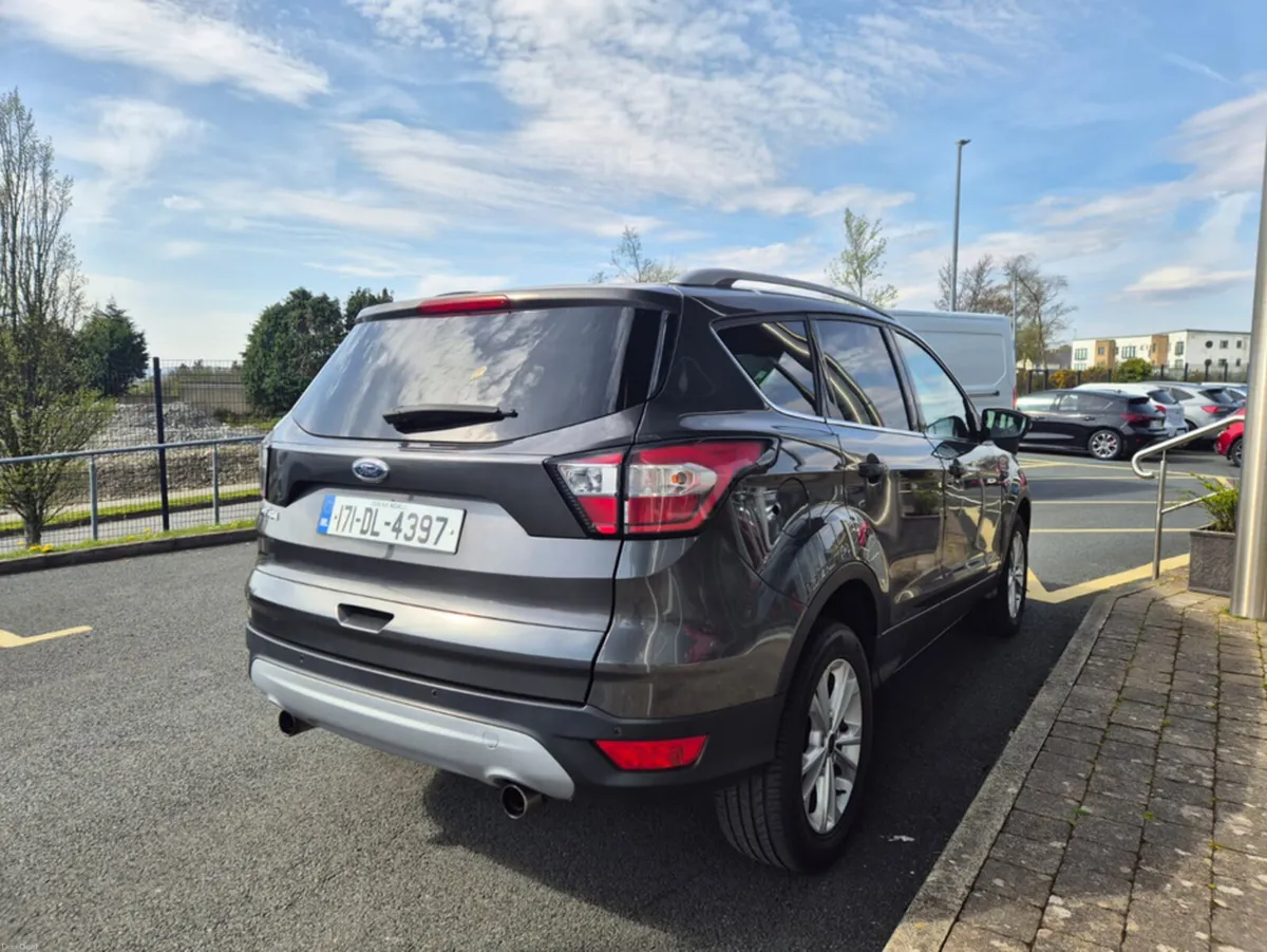 Ford Kuga 1.5 TDCI TITANIUM 120PS 2 2WD 5DR - Image 4