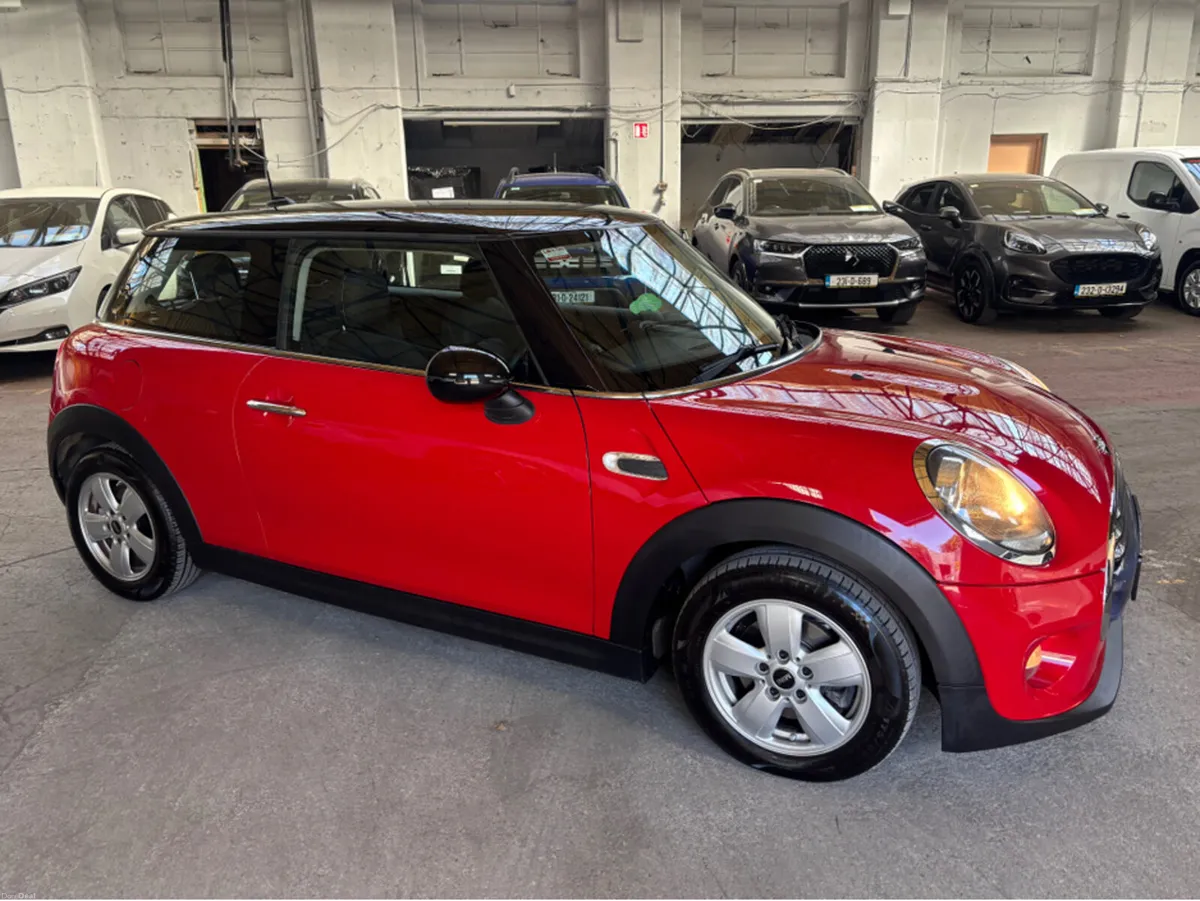 Mini Cooper CLASSIC CLA2 2DR COOPER - Image 2