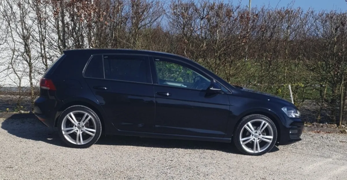 VW Golf 1.6 TDI Match BMT. New NCT 4/27. Tax 7/26 - Image 1