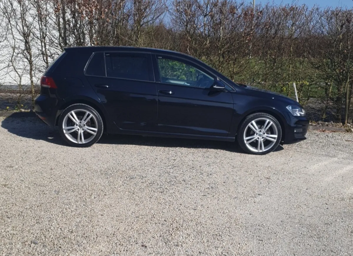 VW Golf 1.6 TDI Match BMT. New NCT 4/27. Tax 7/26 - Image 2