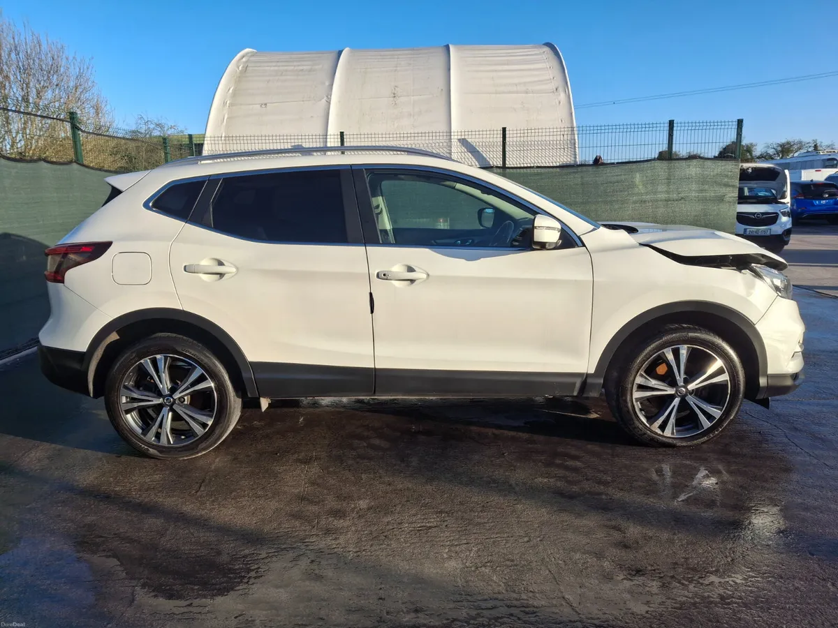 2018 Nissan Qashqai 1.2 Petrol - Image 3