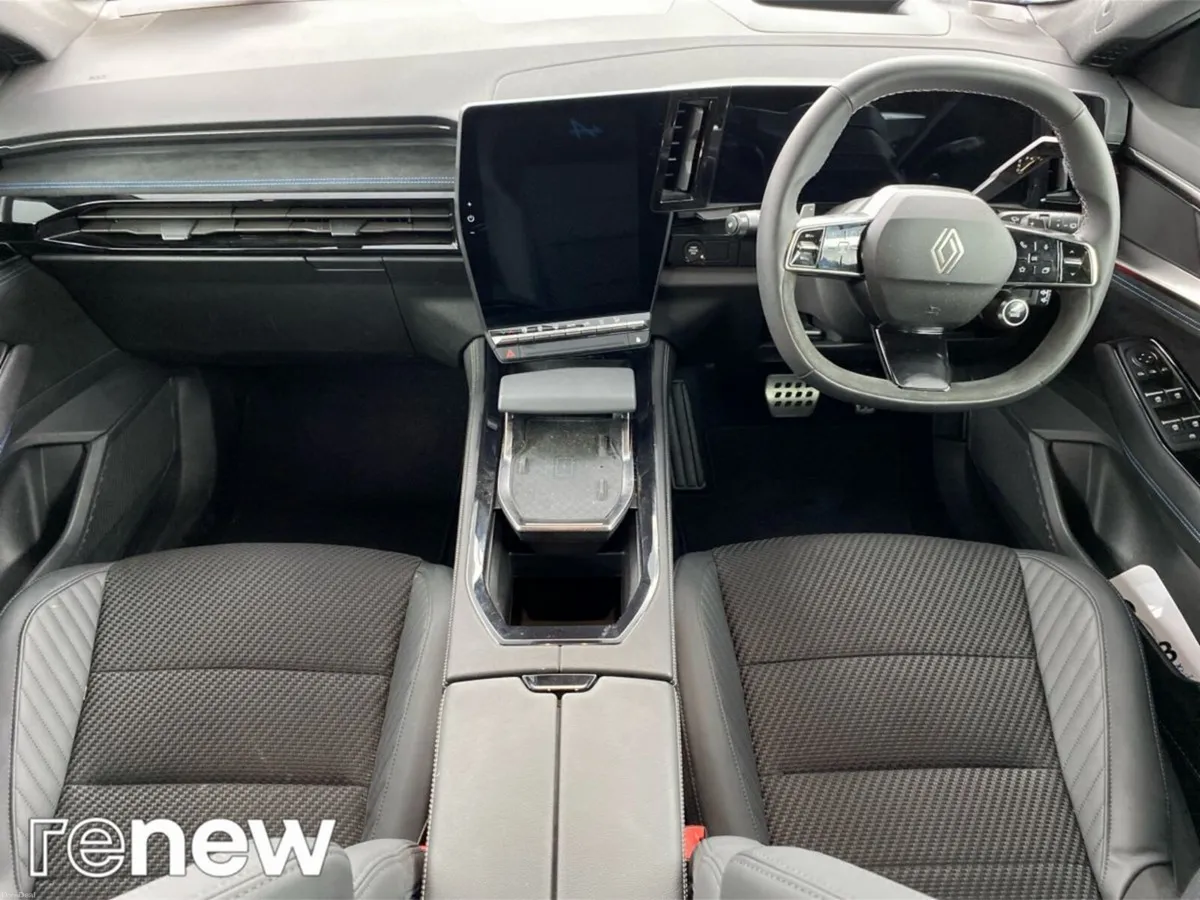 Renault Austral techno esprit Alpine E-Tech 200 Au - Image 4