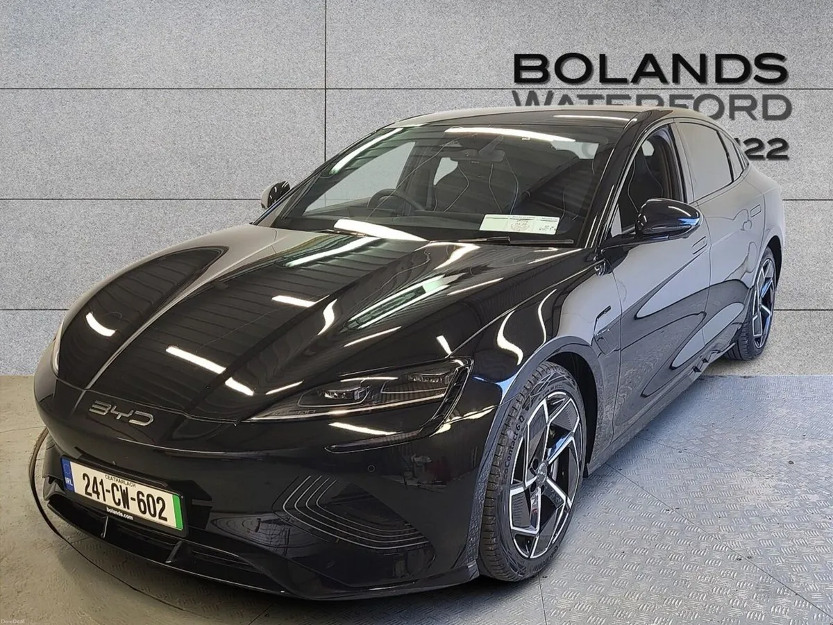 BYD SEAL 82.5kWh Design RWD - Image 1