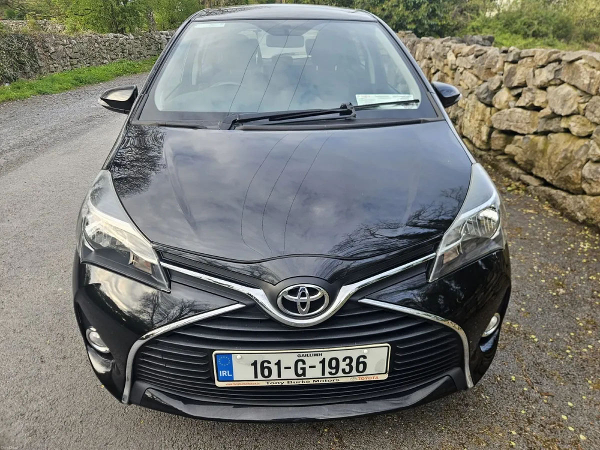 2016 Toyota Yaris Luna Manual Petrol - Image 2