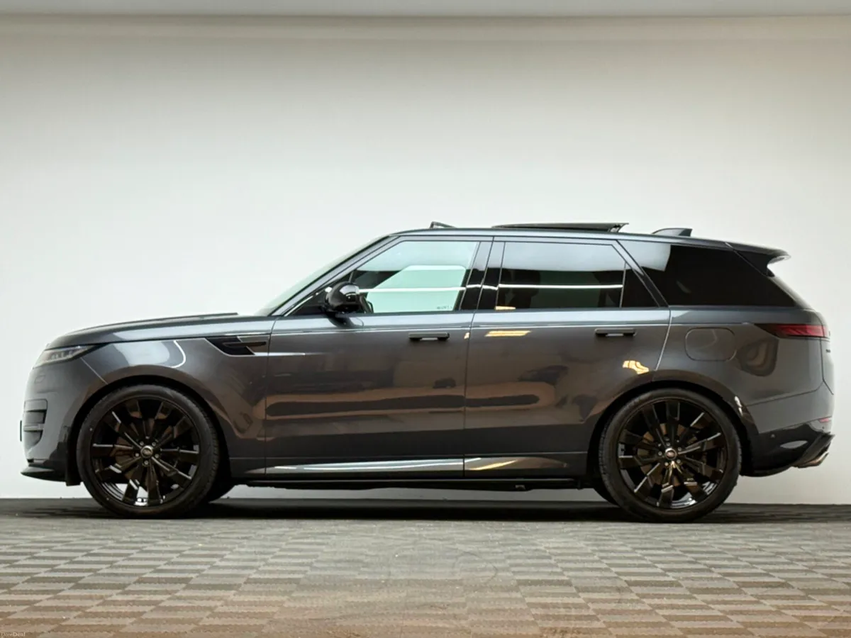 Land Rover Range Rover Sport DYNAMIC SE *PAN ROOF* - Image 4