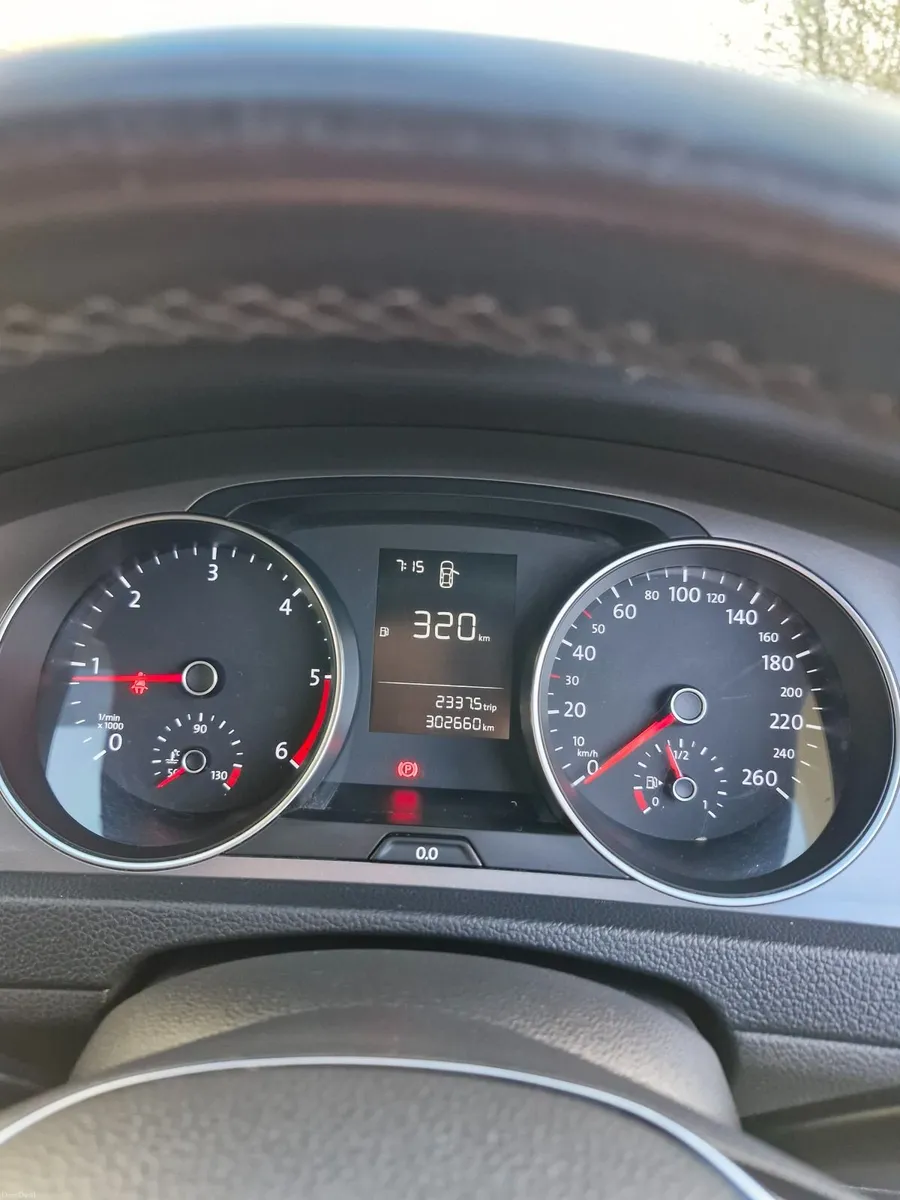 Volkswagen Golf 2013 - Image 3