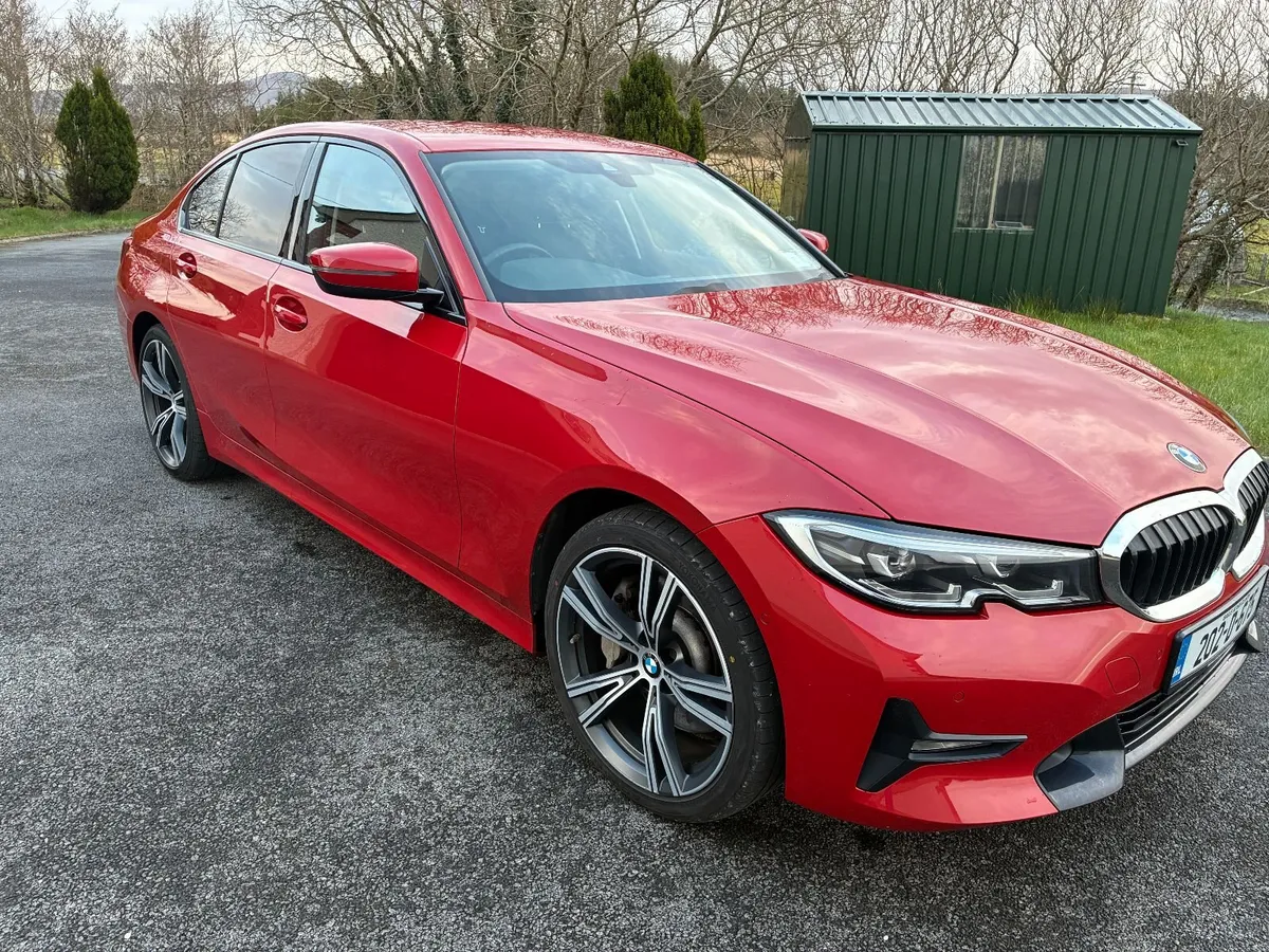 BMW 3-Series July 2020 330e Electric/Petrol Hybrid - Image 3