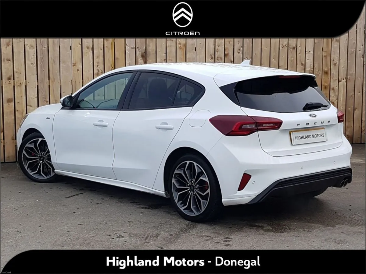 Ford Focus Focus St-Line Vignale E-Blue ST-Line 1. - Image 3