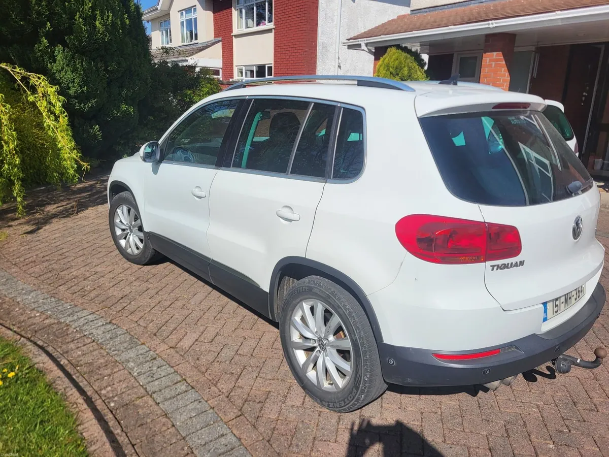 Volkswagen Tiguan 2015 - Image 3