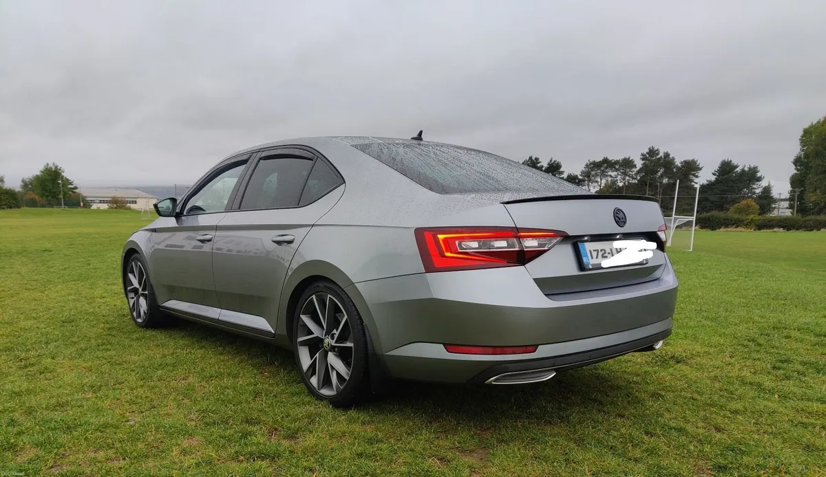 Skoda Superb sportline 2017 - Image 1