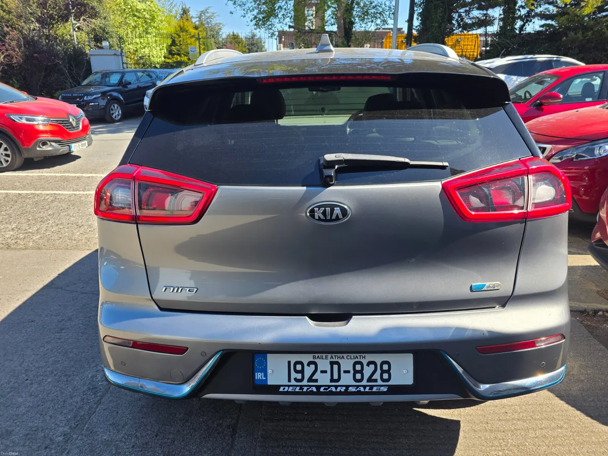 2019 KIA NIRO PETROL PLUG IN HYBRID 1.6L NCT 0/27 - Image 5