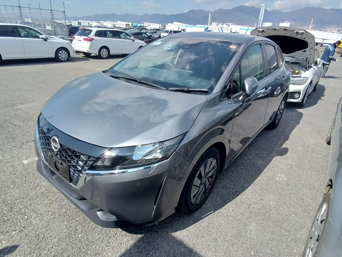 2022 Nissan Note E-Power - Image 2