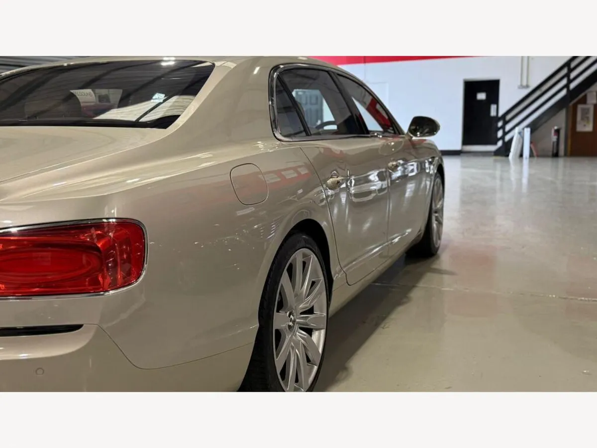 2015 Bentley Flying Spur W12 - Image 6