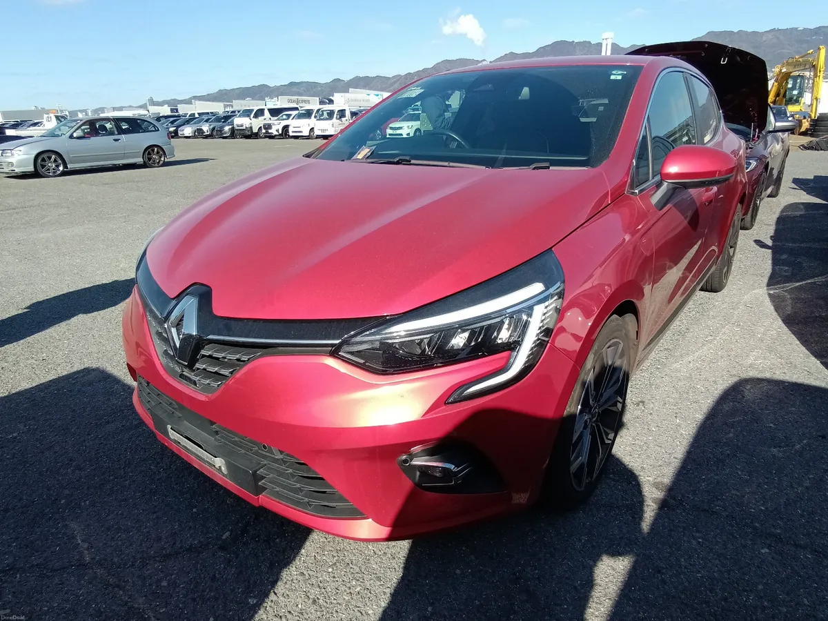 2021 Renault Clio Lutecia - Image 2