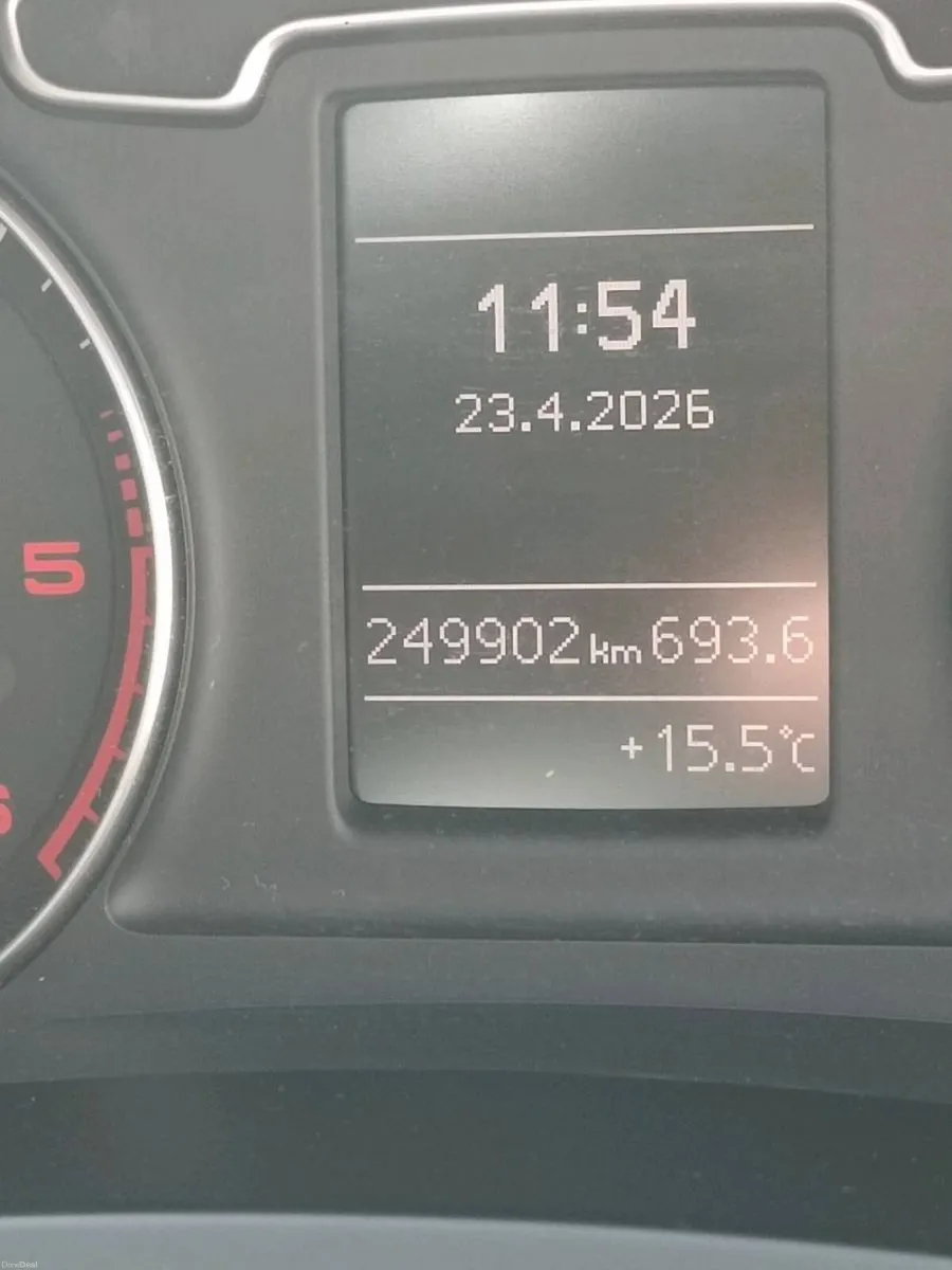 Audi Q3 SE 140 - Image 3