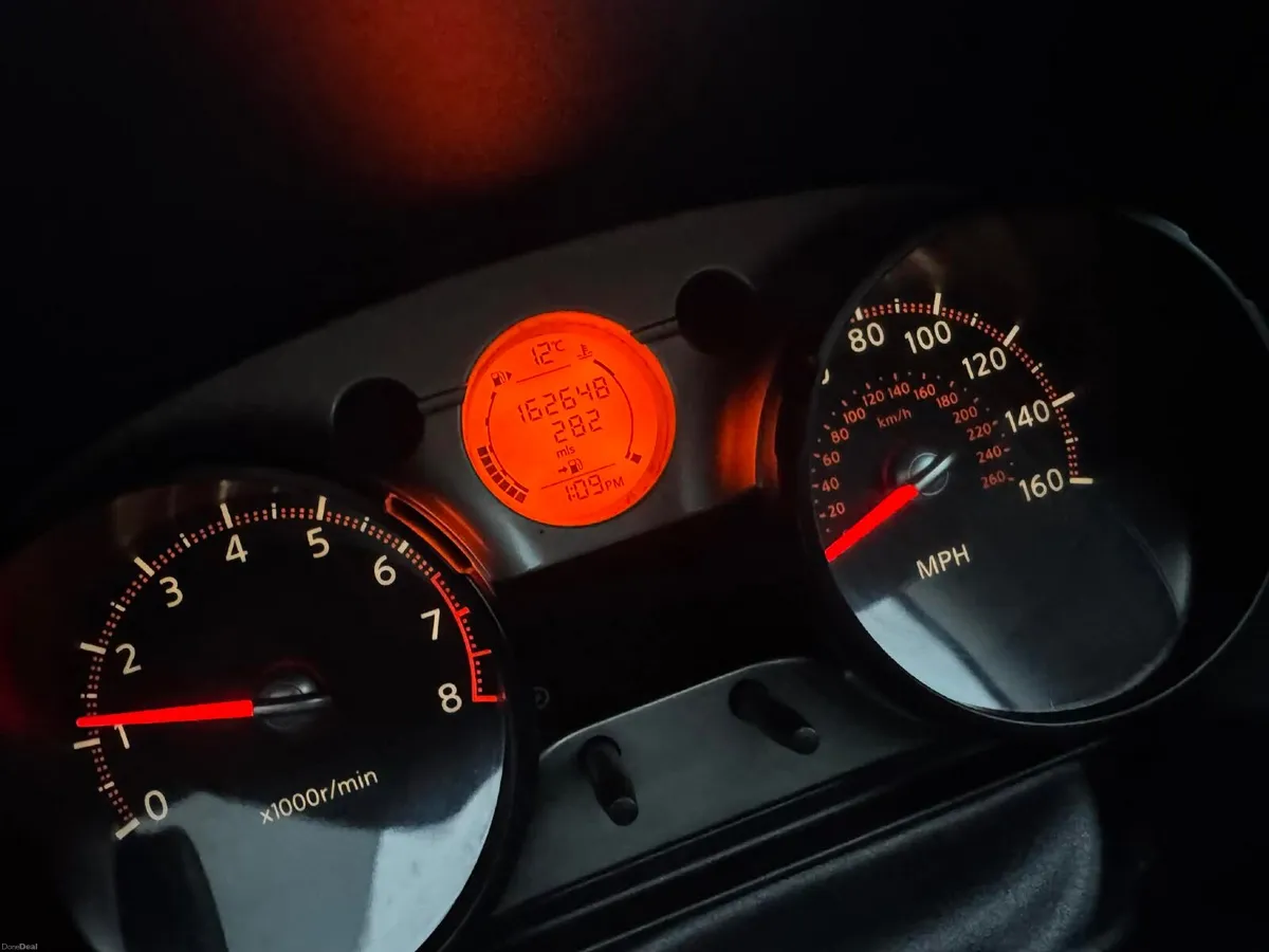 Nissan Qashqai 2007 - Image 2