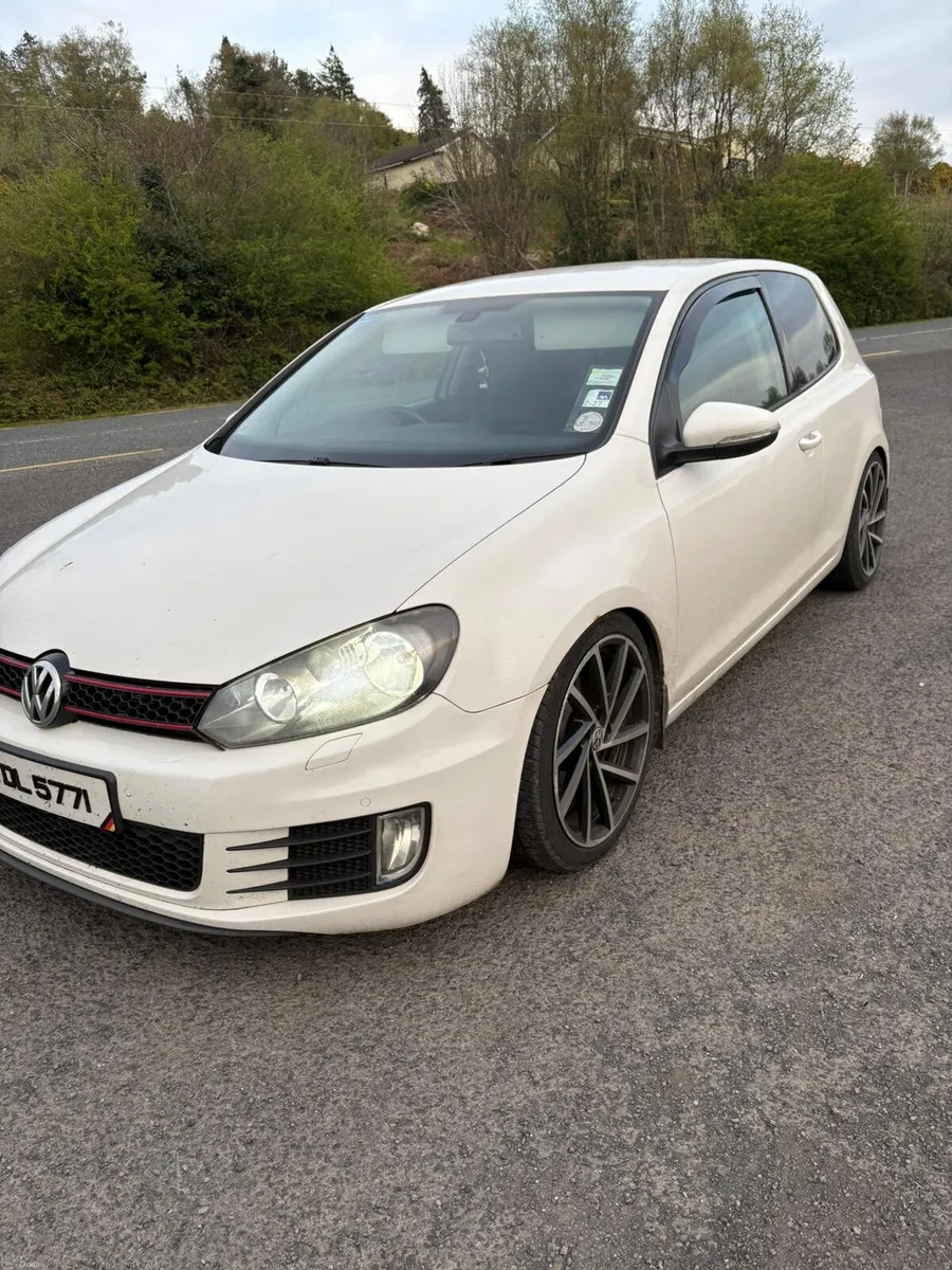 Golf - Image 1