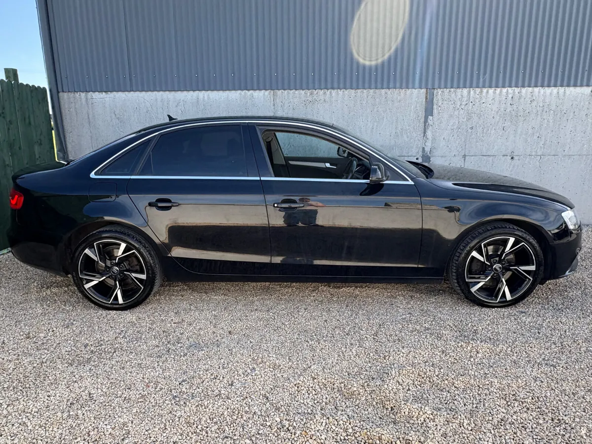Audi A4 2014 - Image 4