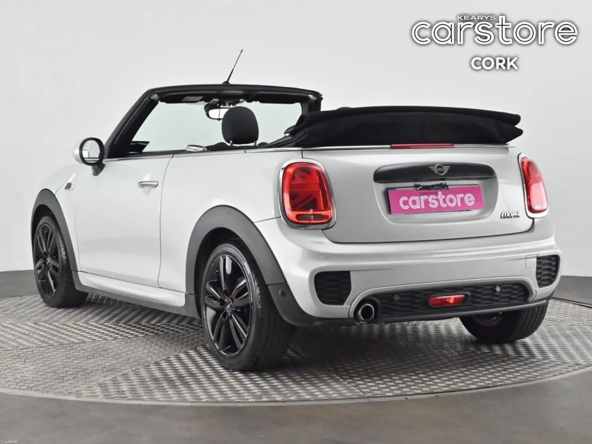 Mini Cooper Cooper Auto - Image 3