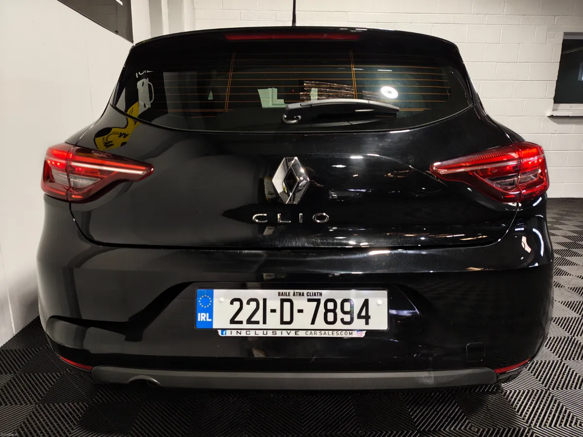 Renault Clio 2022 1.0 PETROL 6 SPEED DYNAMIQUE EDI - Image 4
