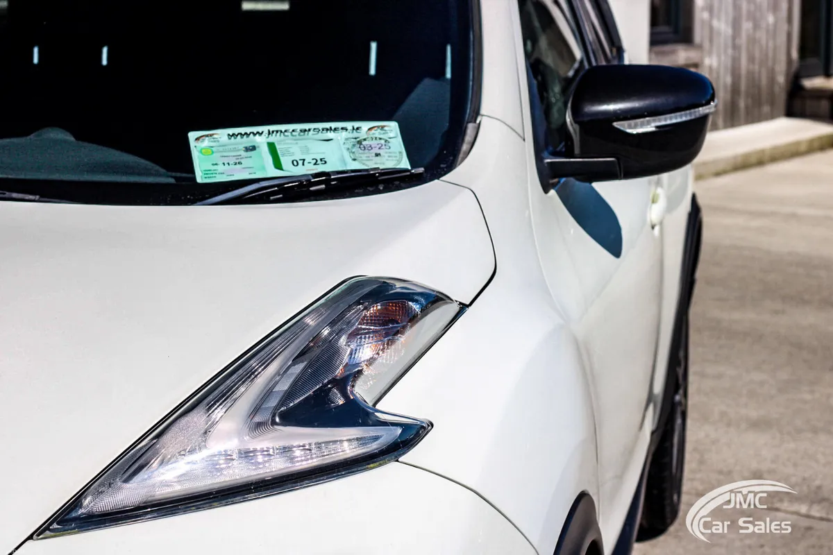 2016 NISSAN JUKE SV - Image 3