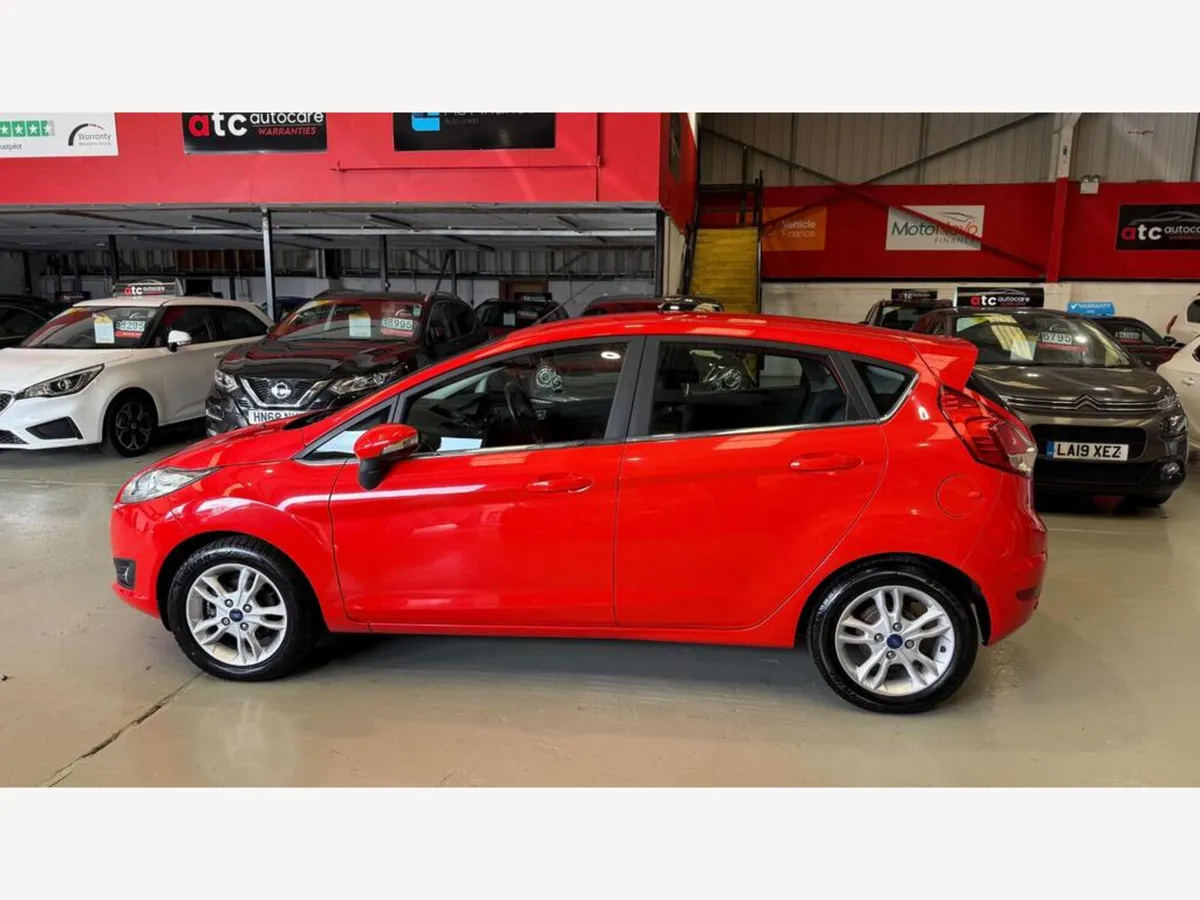 2015 Ford Fiesta Zetec Turbo Auto - Image 5