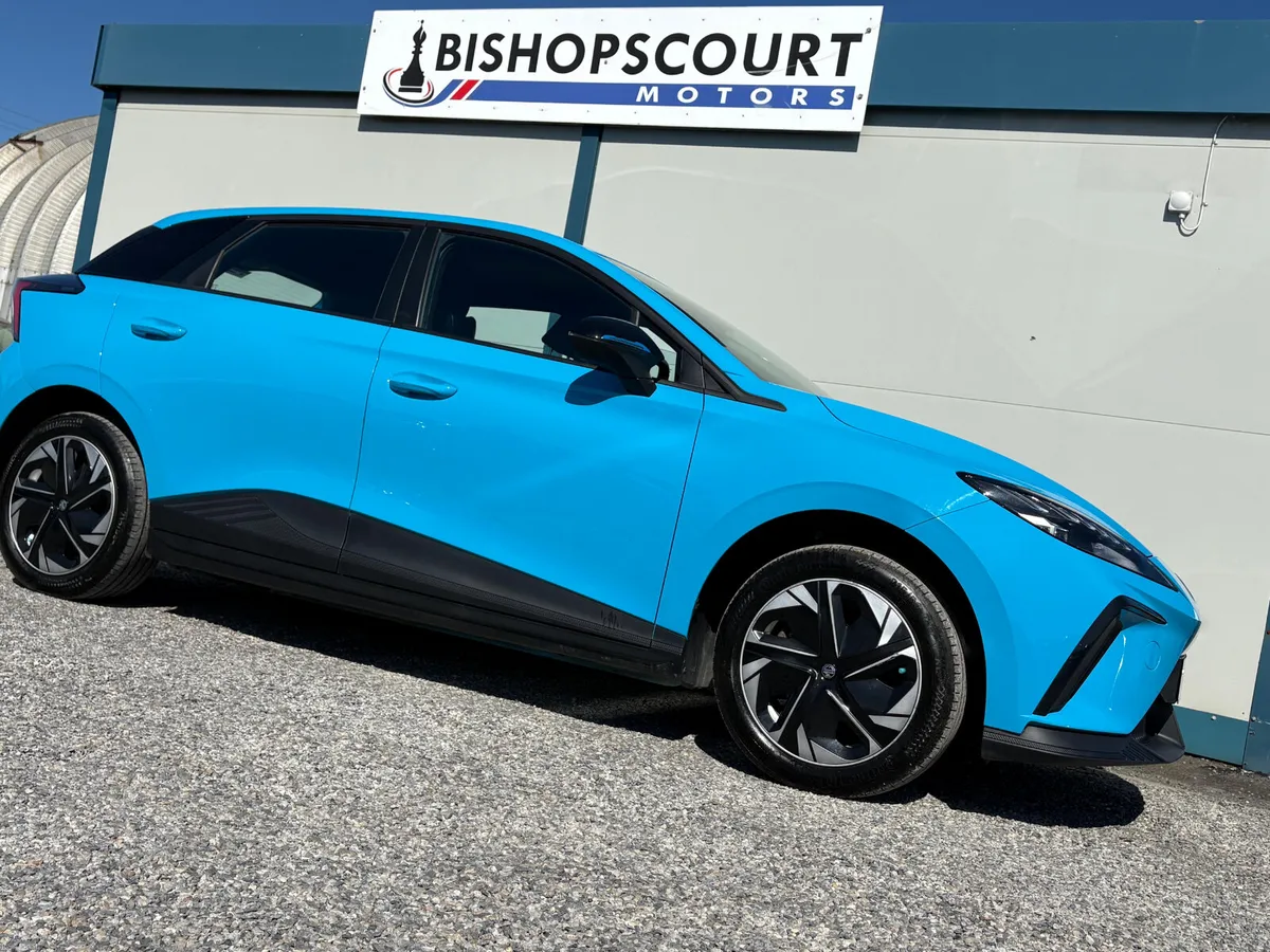 MG MG4 2024 - Image 4