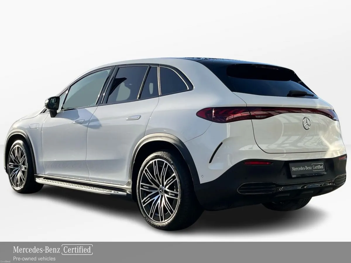 Mercedes-Benz EQE 300 SUV Electric Art SUV - Image 4