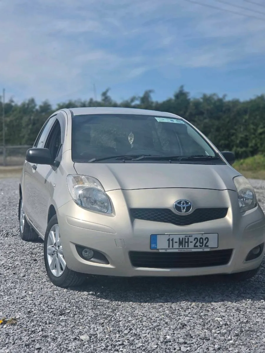 TOYOTA YARIS D-4D SPORT 5DR 3150€ - Image 1
