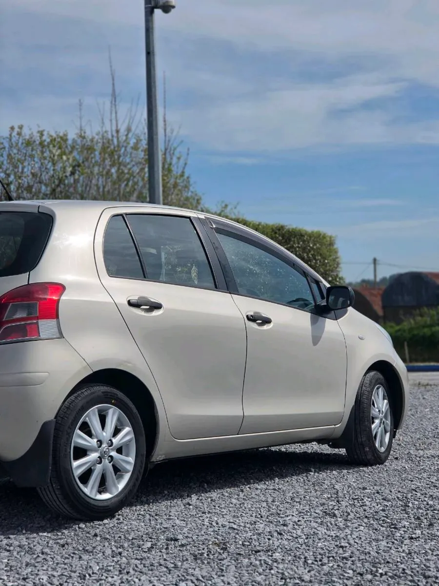 TOYOTA YARIS D-4D SPORT 5D             3500€ - Image 1