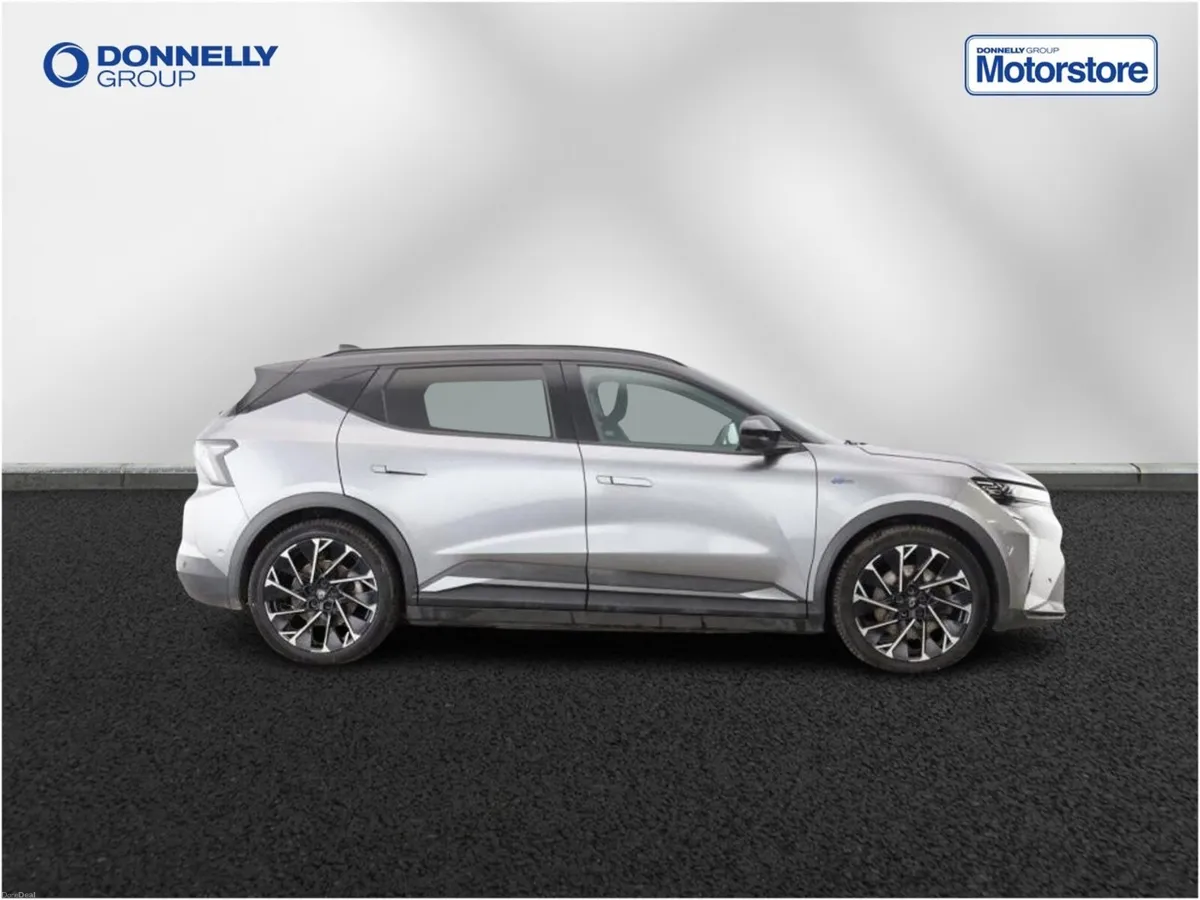 Renault Scenic E-Tech Electric Estate Esprit Alpin - Image 3