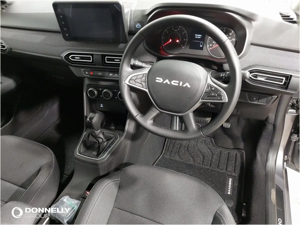 Dacia Sandero Hatchback Journey - Image 4