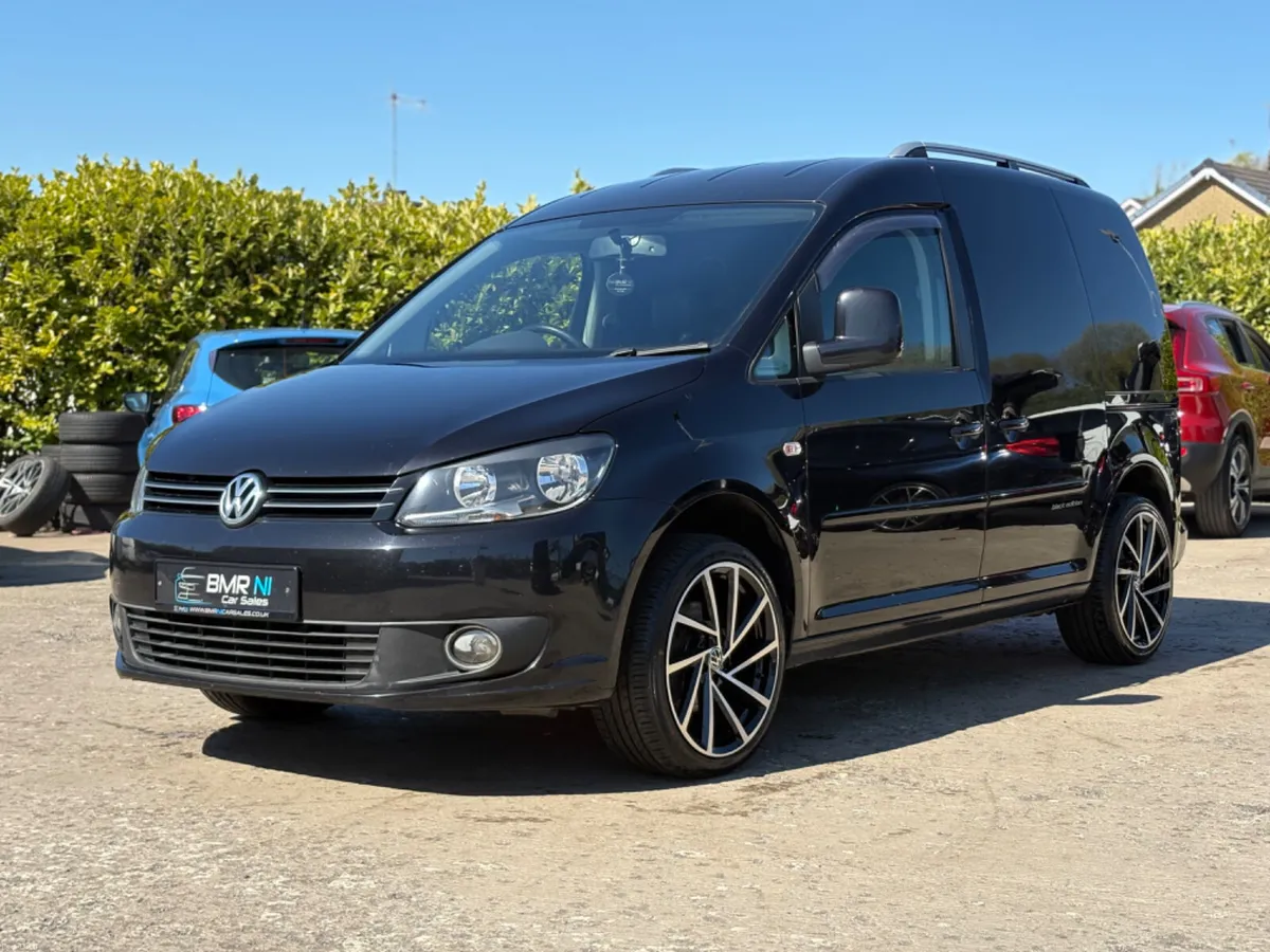 VW CADDY 1.6 TDI BLACK EDITION - Image 3