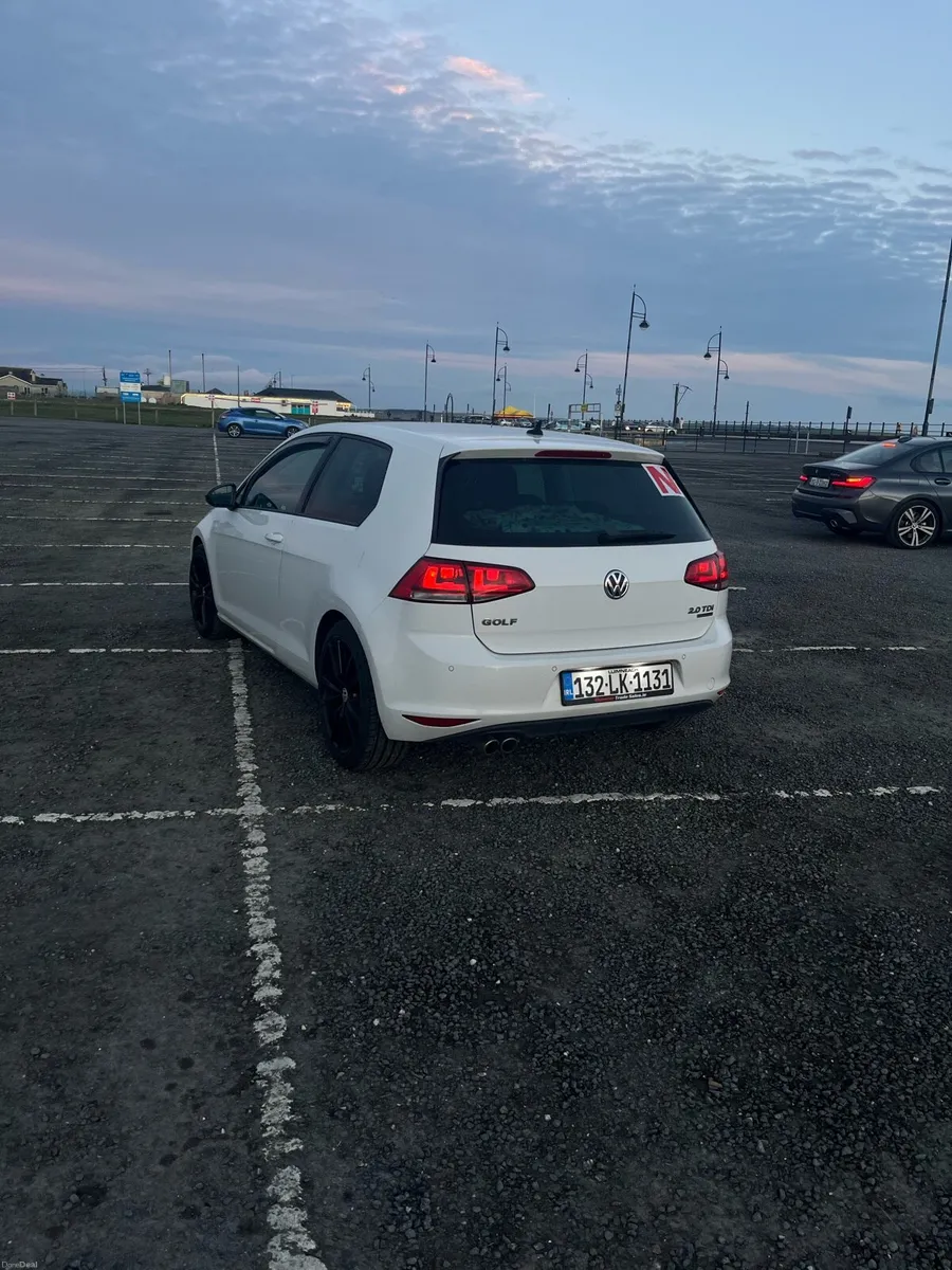 Volkswagen Golf MK7 2013 3Door White - Image 3