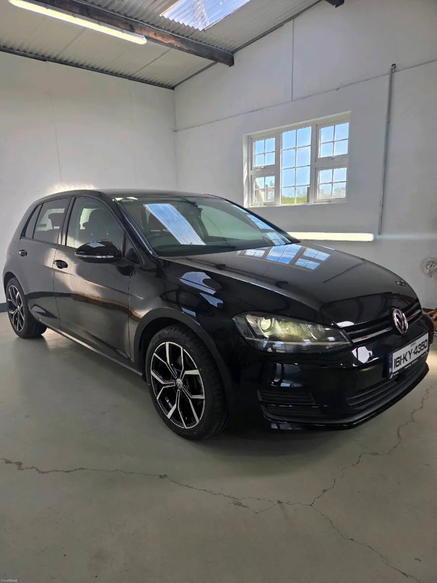 Volkswagen Golf 1.2 petrol Automatic 2016 - Image 1