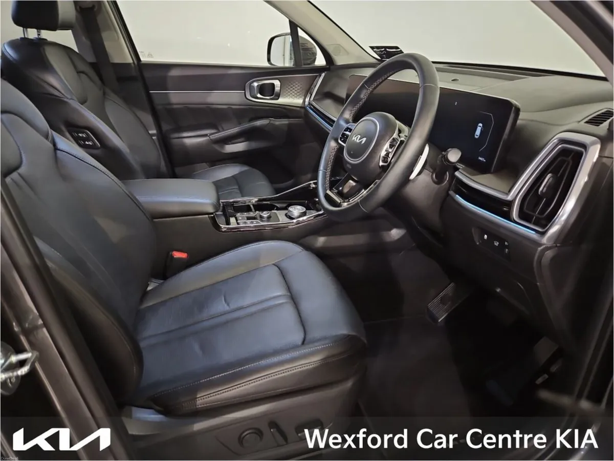 Kia Sorento 2.2 Diesel NEW MODEL - Image 3
