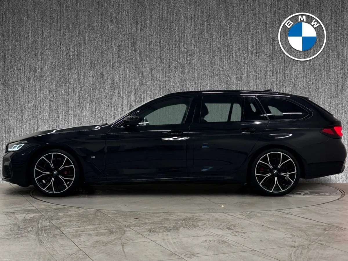 BMW 5-Series 520d M Sport Touring - Image 3
