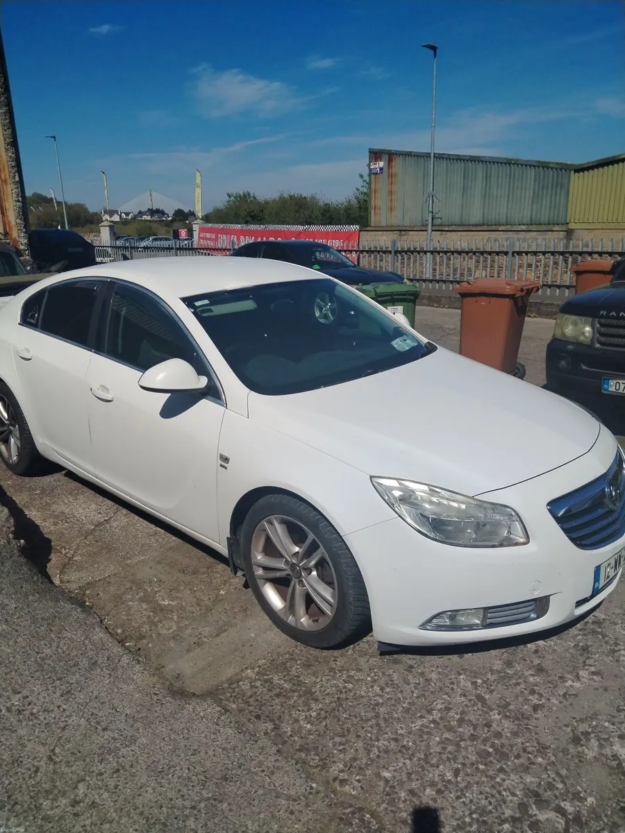 Vauxhall Insignia 2012 - Image 2