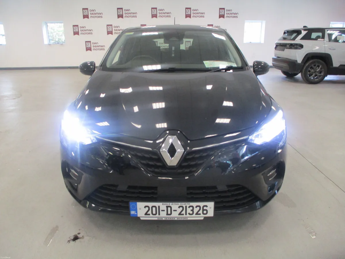 Renault Clio DYNAMIQUE 1.0 PETROL 5 DR 2020 - Image 4