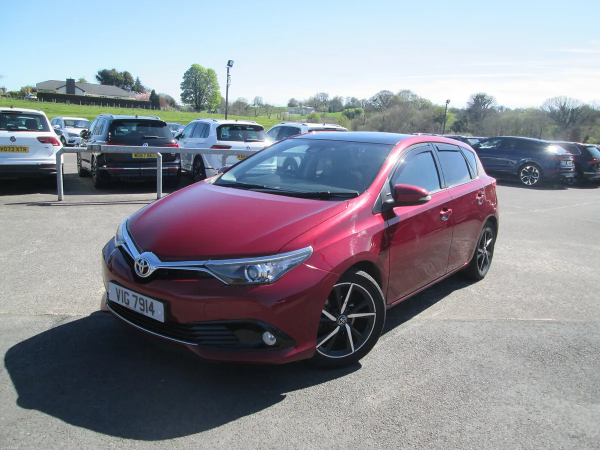 2018  TOYOTA  AURIS  1.6  D  DESIGN  5DR - Image 2