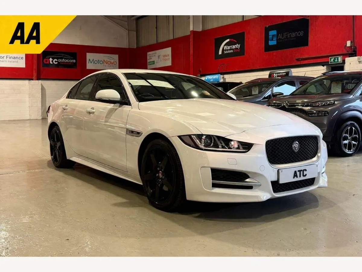 Jaguar XE 2016 - Image 1