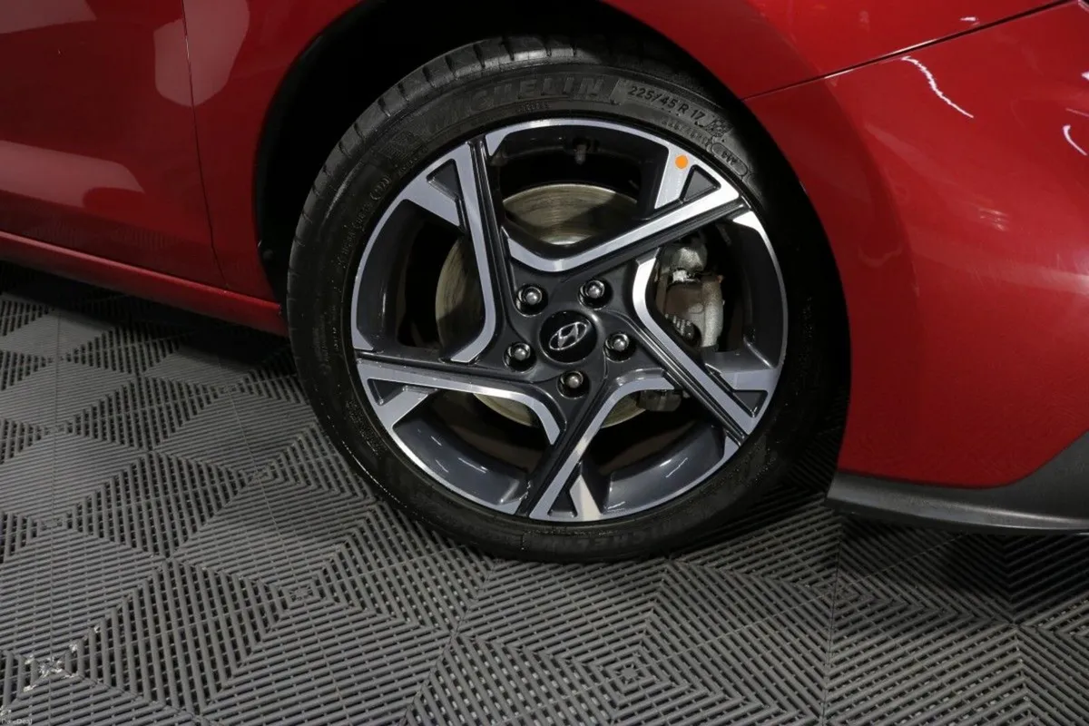 Hyundai i30 N LINE 1.0L PETROL HATCHBACK - Image 3